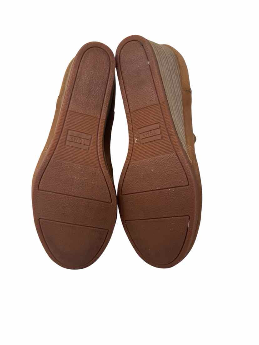 Shoe Size 8.5 Toms Tan Boots
