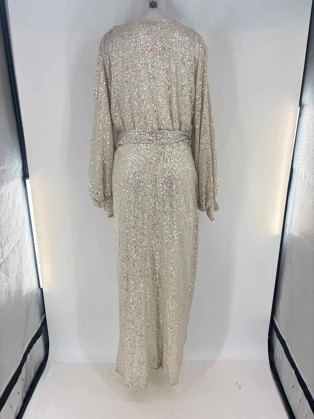 Size 2X Cream PROM