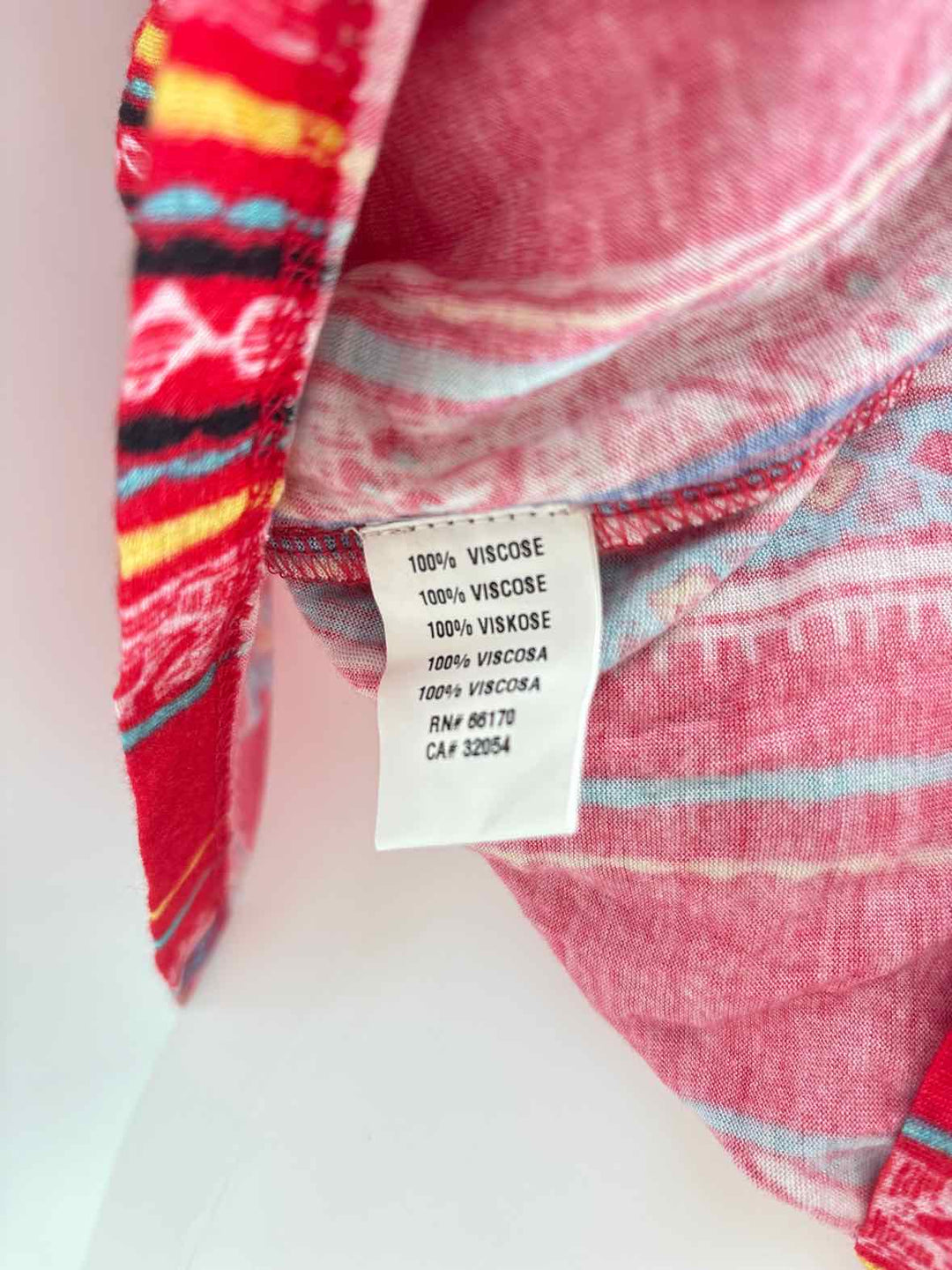 Size M Anthropologie Red Print Shirt