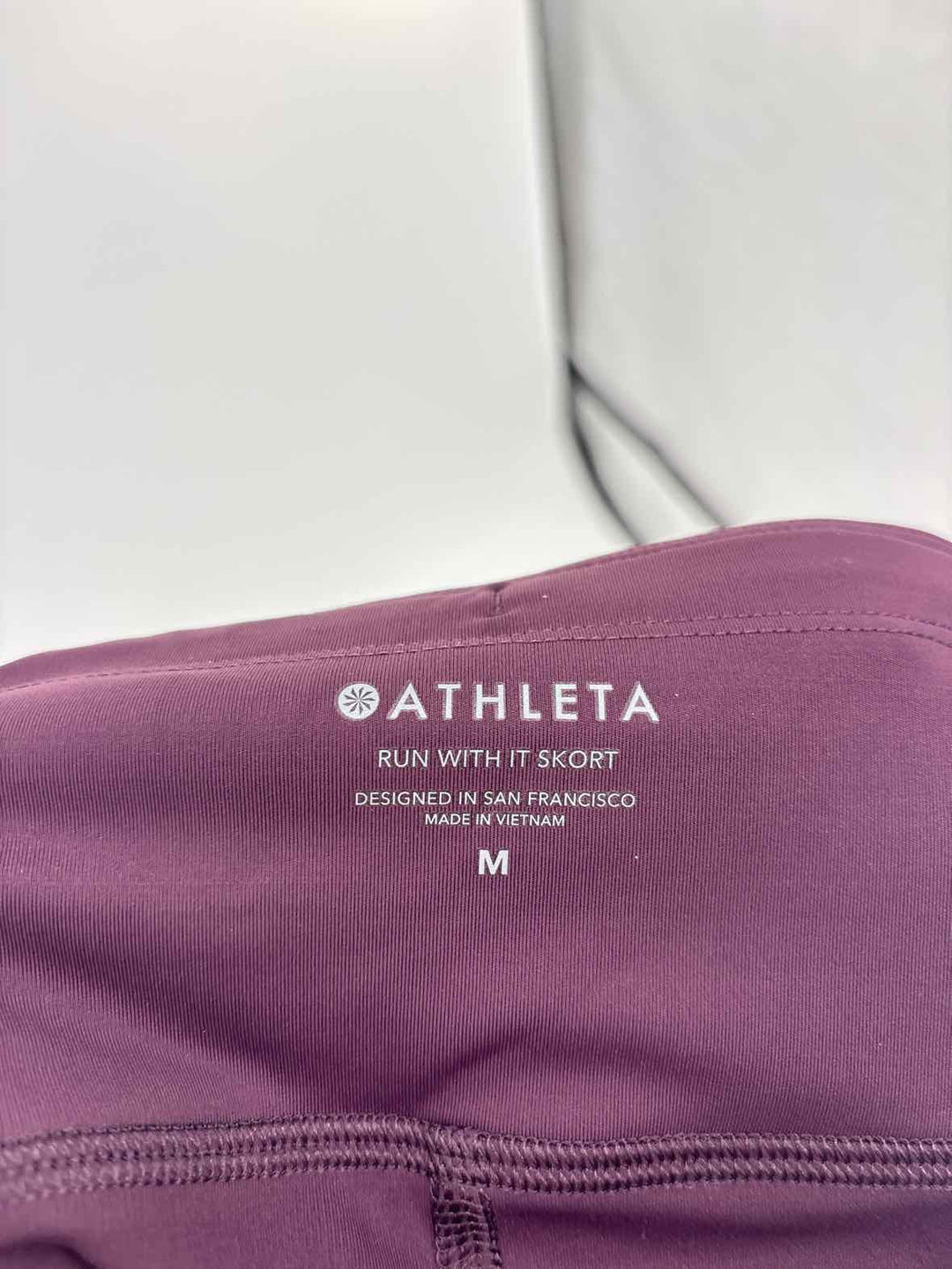 Size M Athleta Purple Skirt