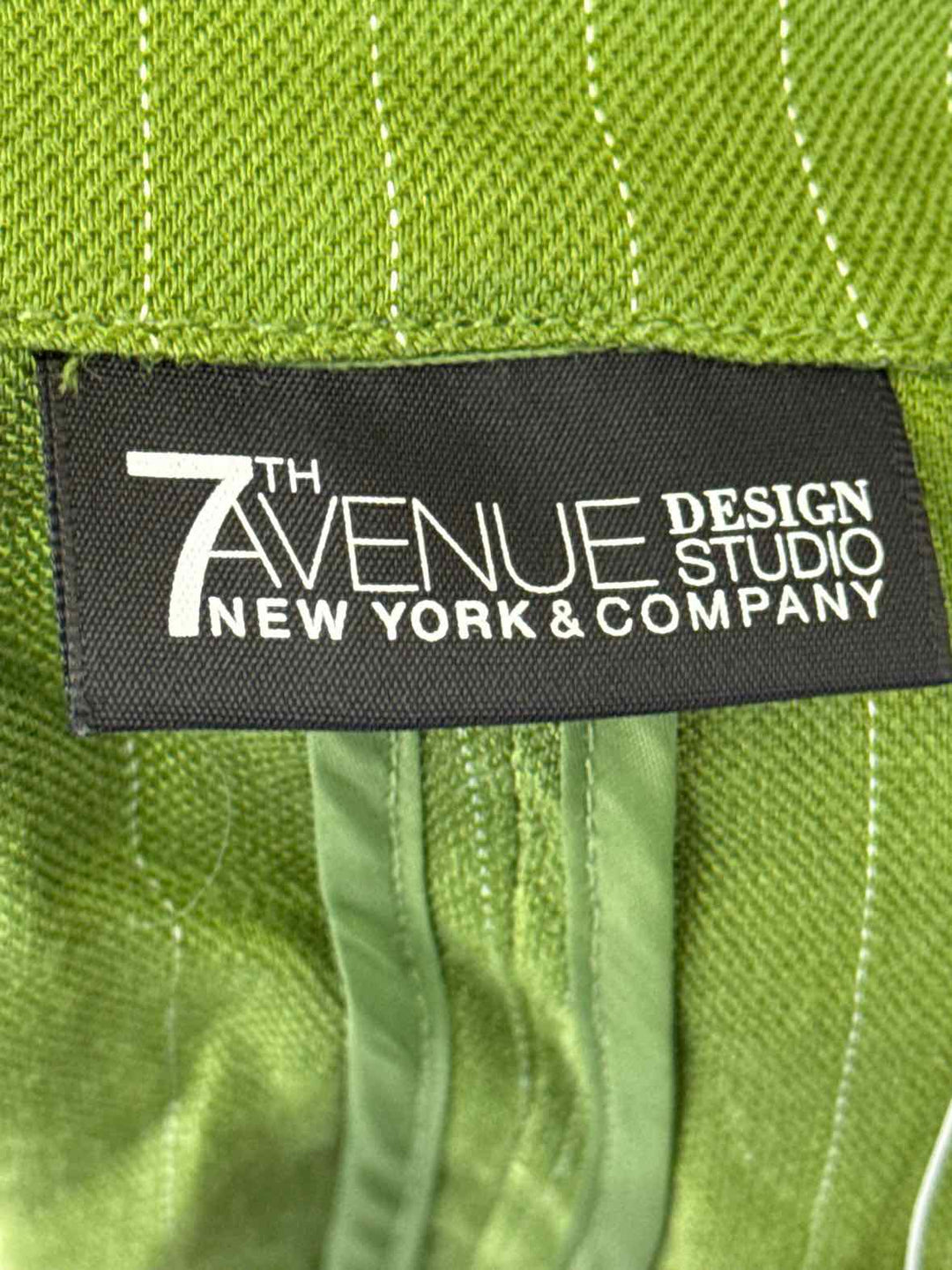 Size M NY & CO Green Shirt
