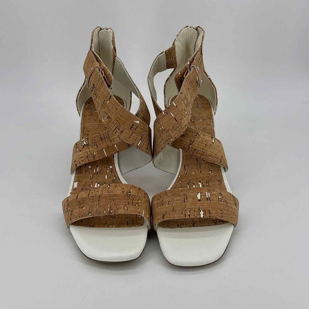 Shoe Size 10 DONALD PLINER Sandals