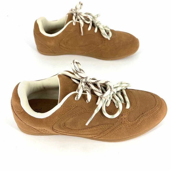 Shoe Size 7.5 TIME AND TRUE Tan Sneakers