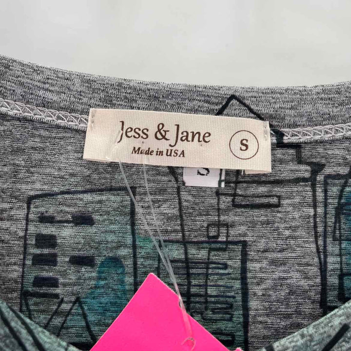 Size S JESS & JANE Gray Shirt