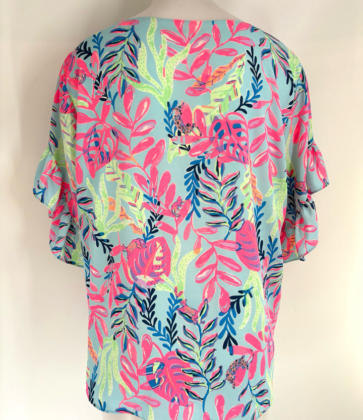 Size XL Lilly Pulitzer Multi-Color Shirt