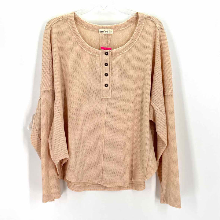 Size L Ivory Knit Shirt