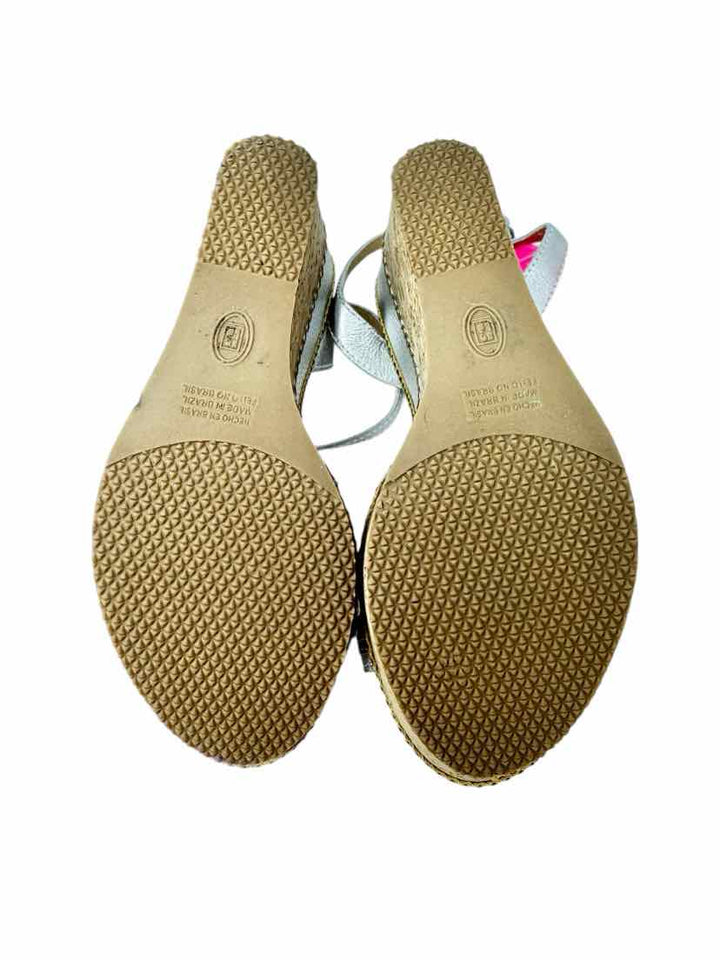 Shoe Size 7.5 Silver Leather Sandals