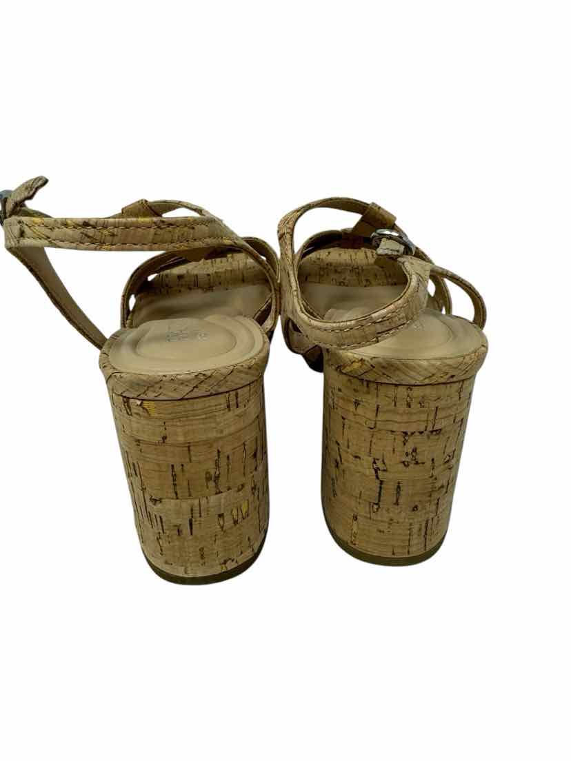Shoe Size 7 Kenneth Cole Tan Sandals