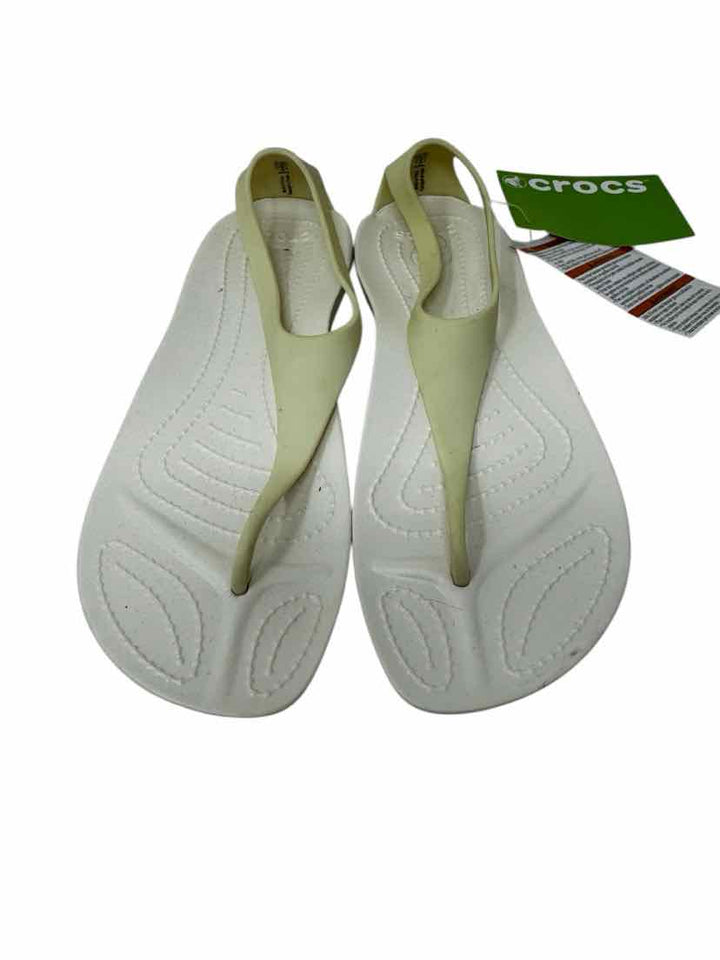 Shoe Size 6 Crocs Ivory Sandals