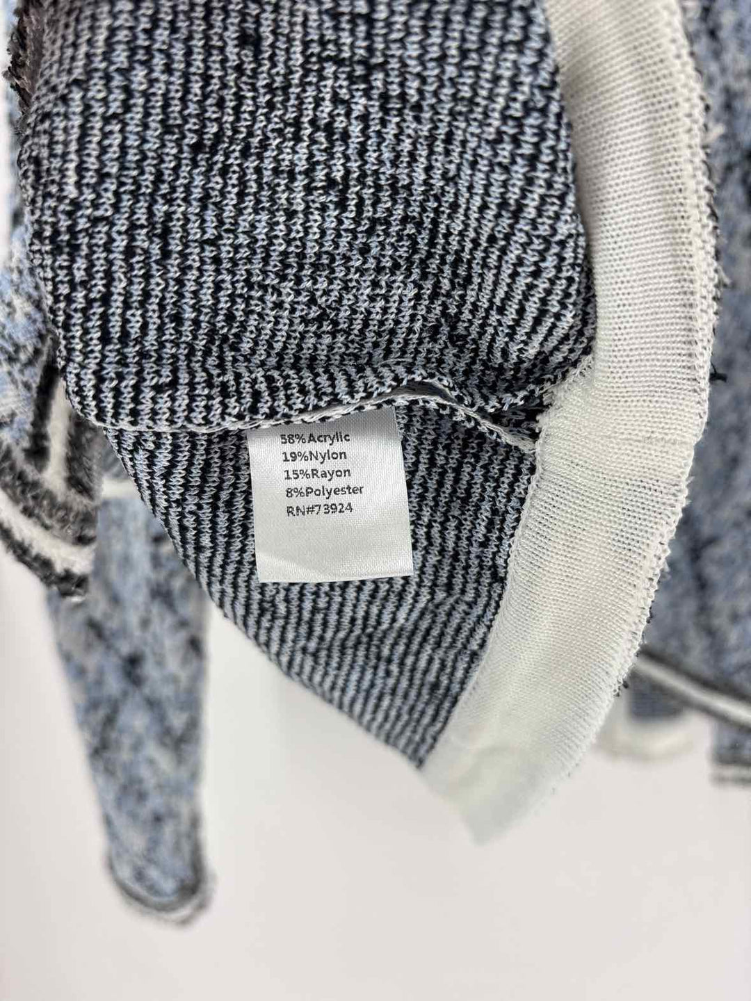 Size L MISOOK Blue Print Sweater