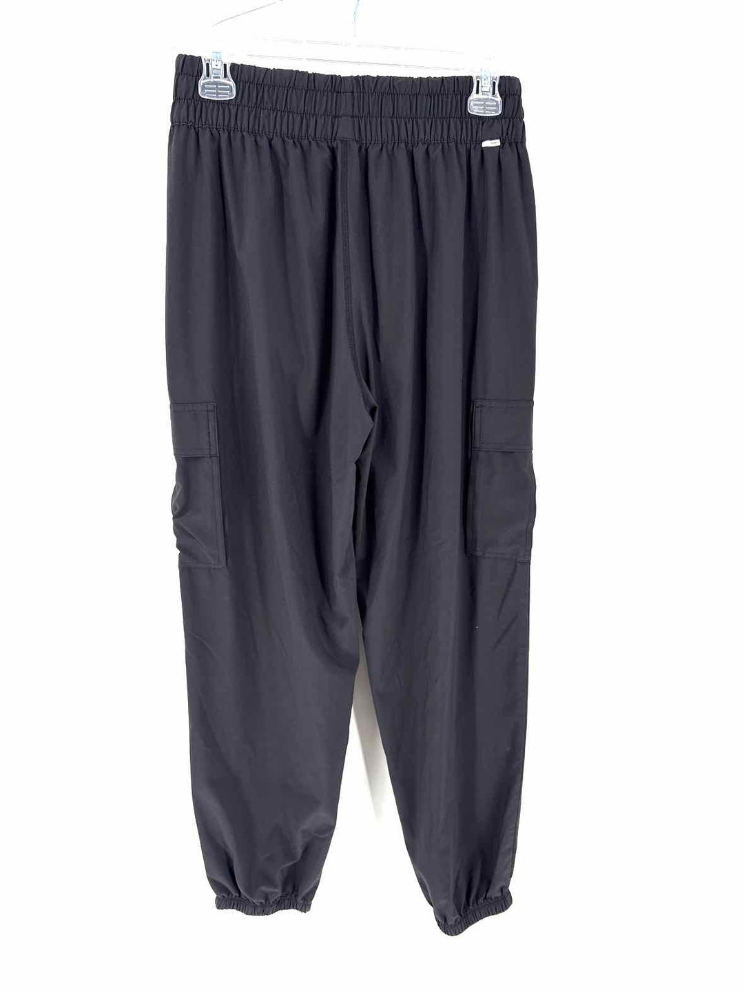Size M VUORI Gray Pants
