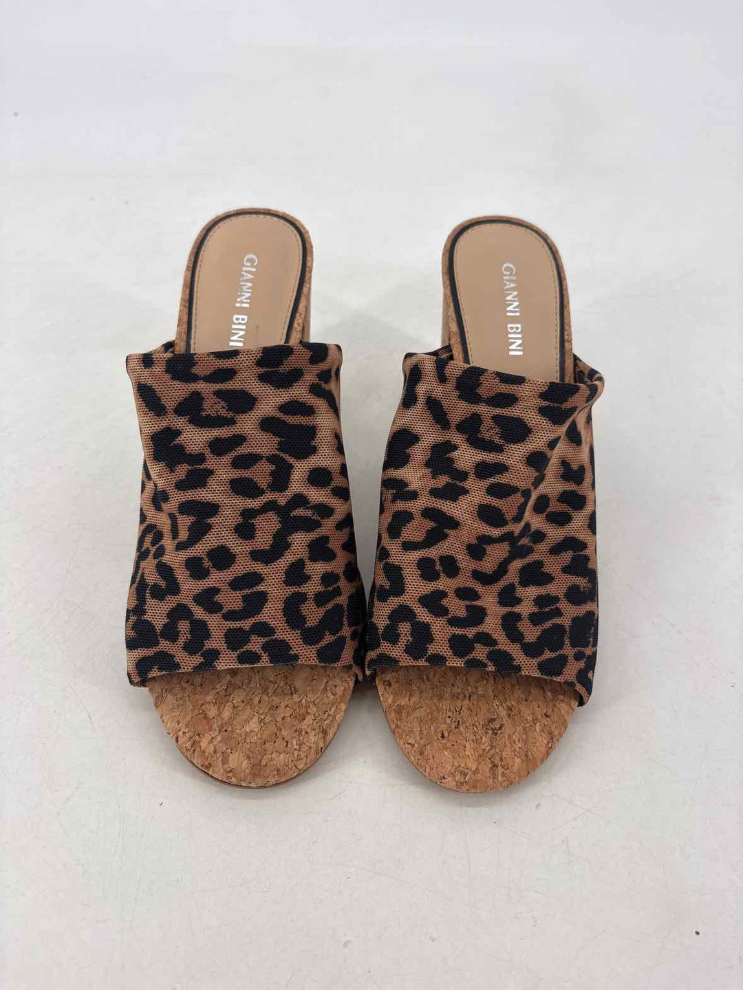 Shoe Size 8 Gianni Bini Brown Print Sandals