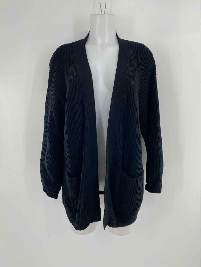Size M QUINCE Black Knit Cardigan
