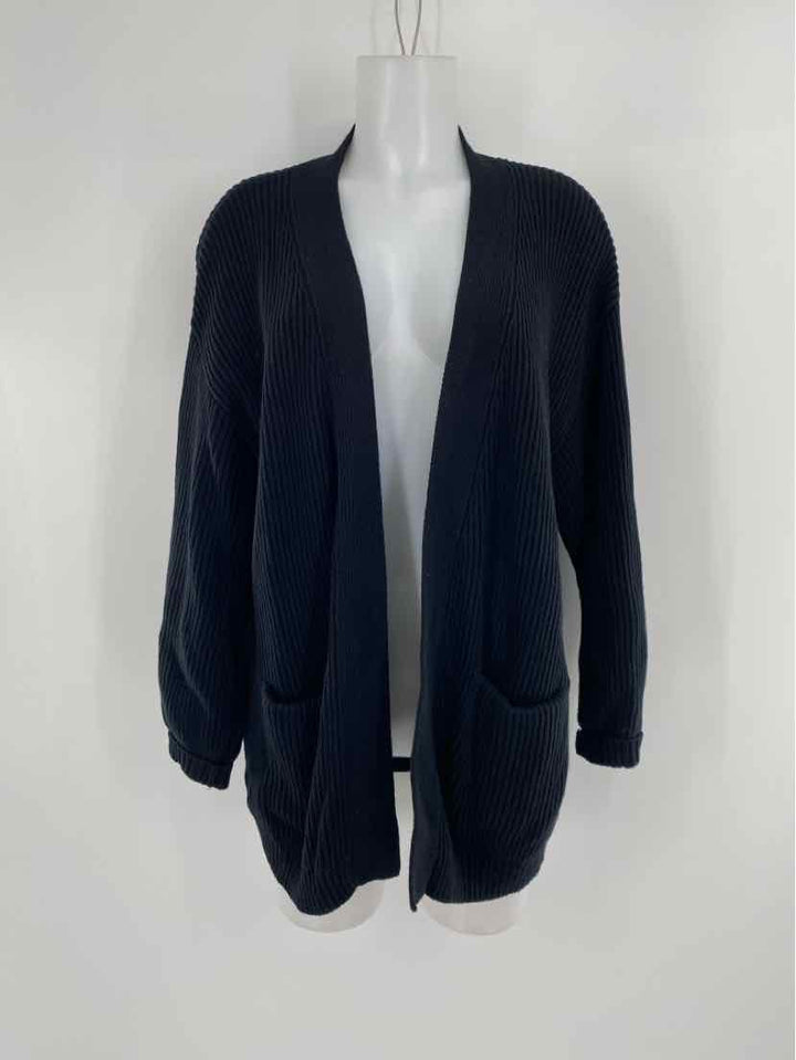 Size M QUINCE Black Knit Cardigan