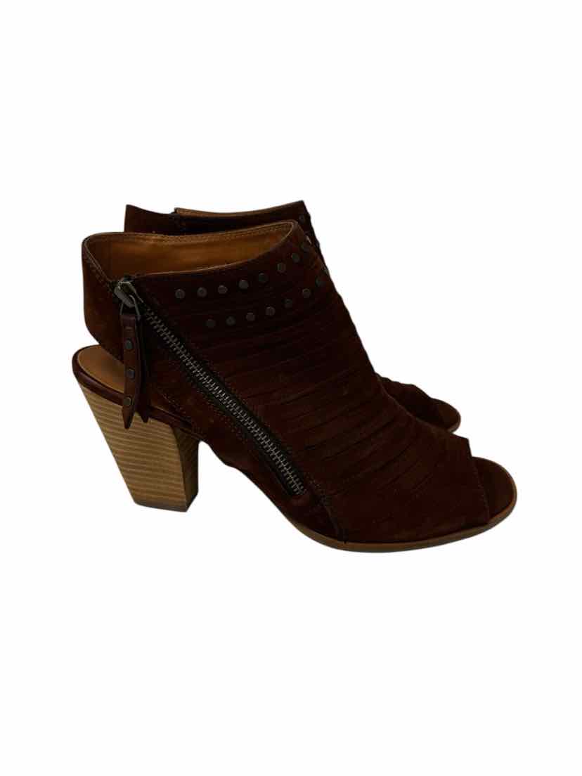Shoe Size 10 PAUL GREEN Tan Suede Pumps