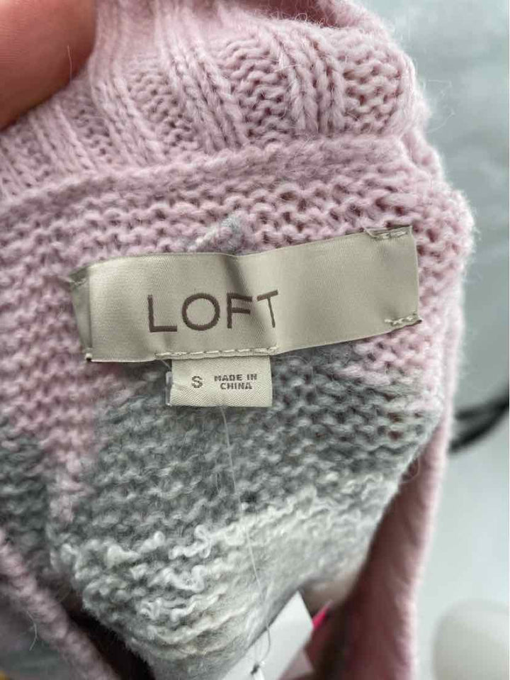 Size S Ann Taylor Pink Knit Sweater