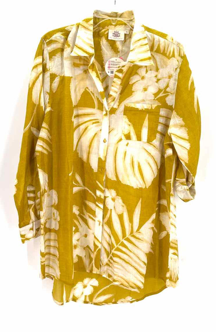 Size XL Green Shirt