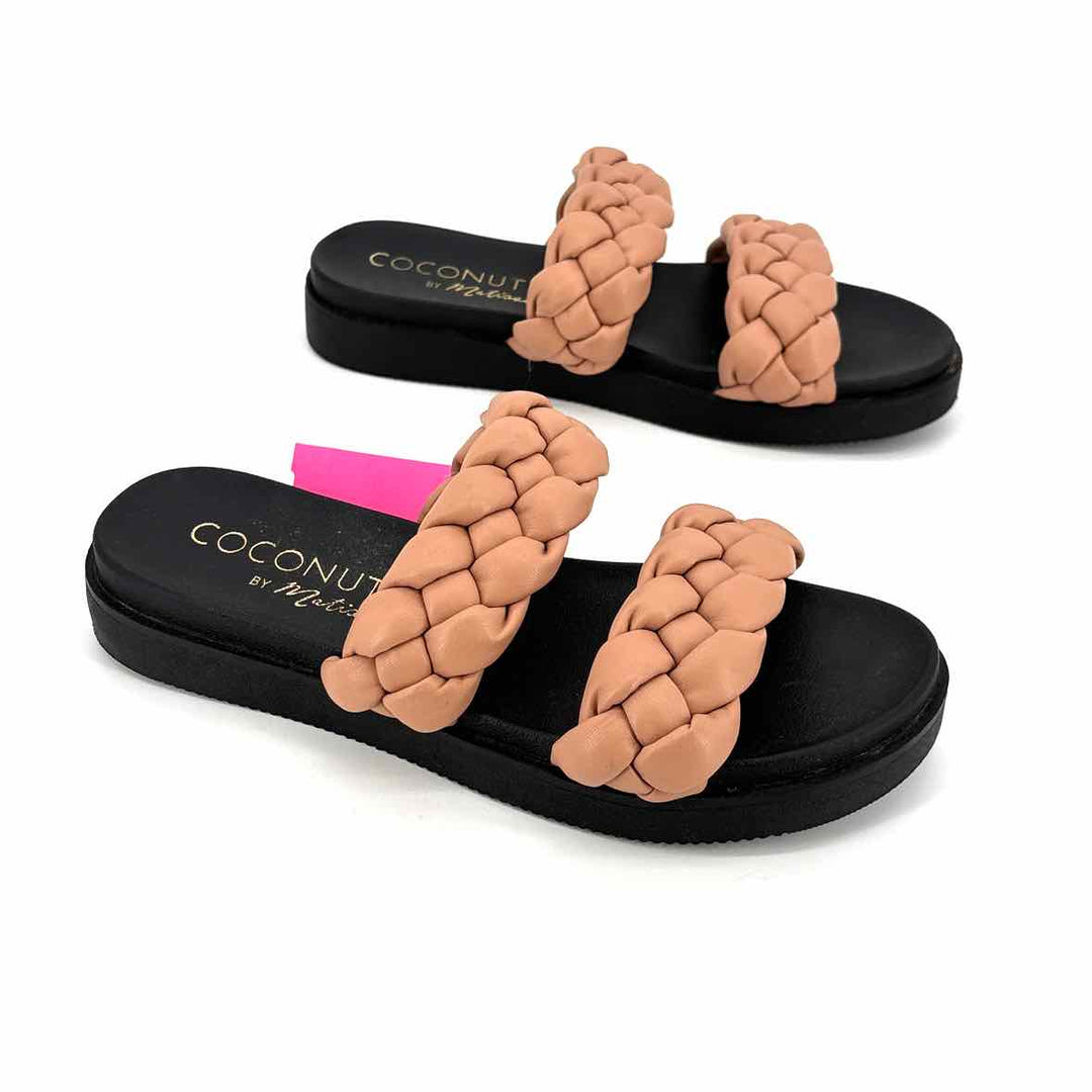 Shoe Size 8 MATISSE Pink Sandals