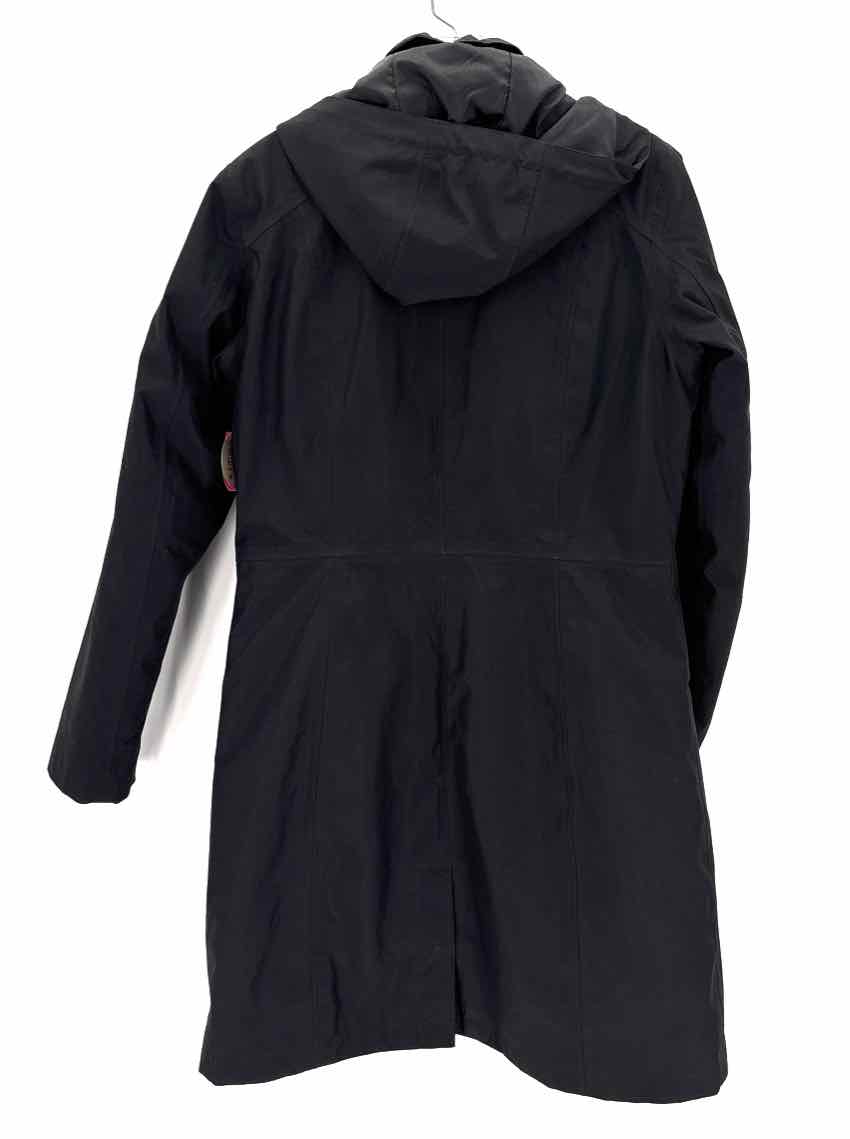 Size M Northface Black Nylon Coat