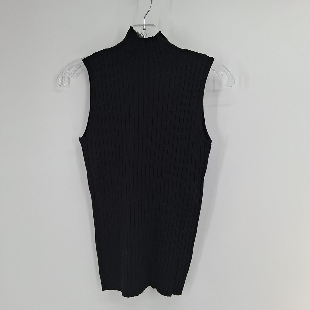 Size M 525 AMERICA Black Sweater
