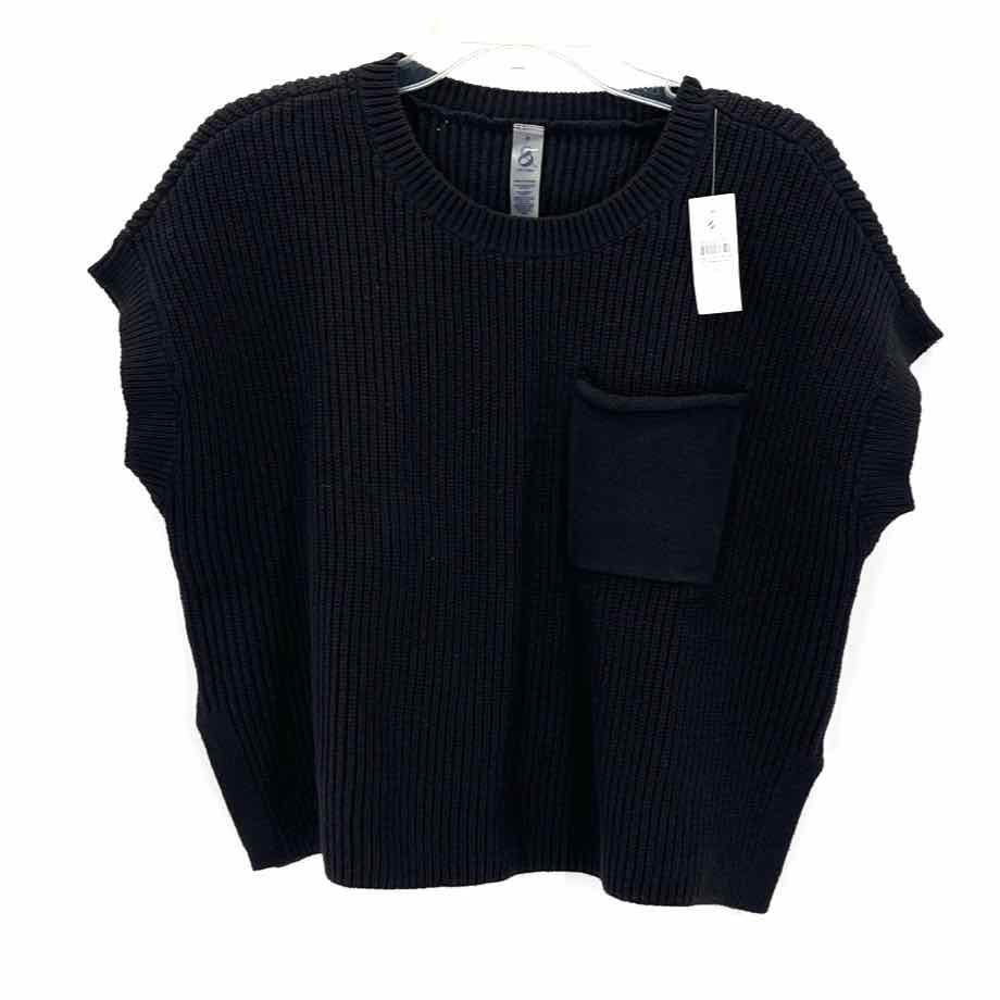 Size M Black Sweater