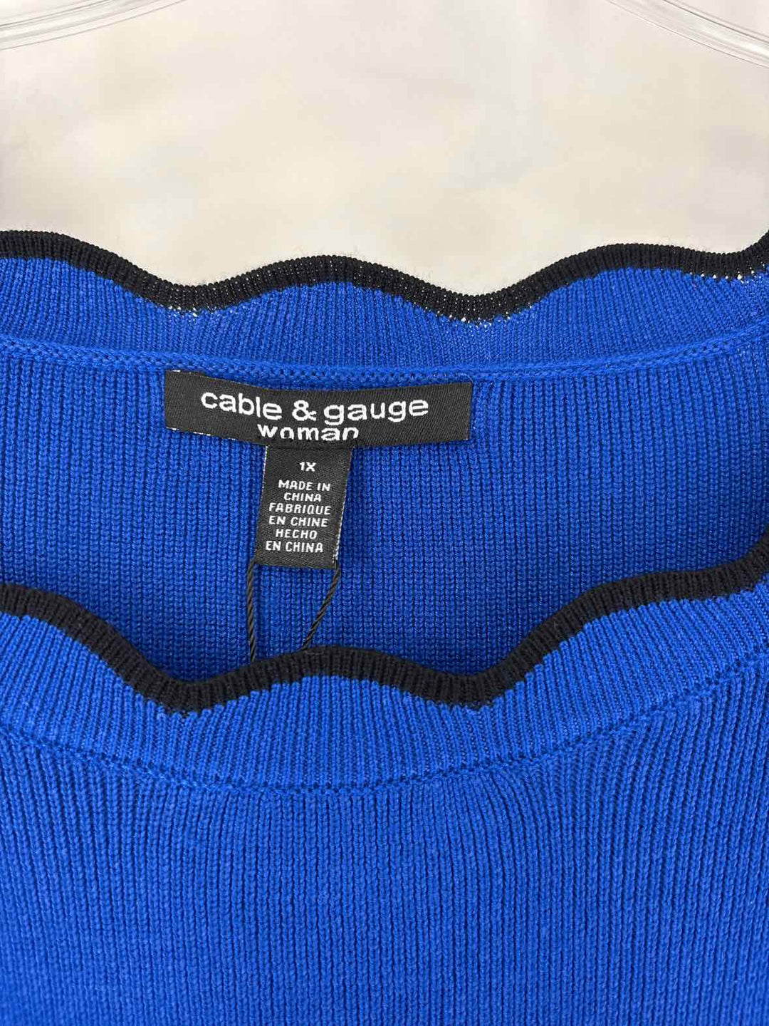 Size 1X CABLE & GAUGE Blue Knit Sweater
