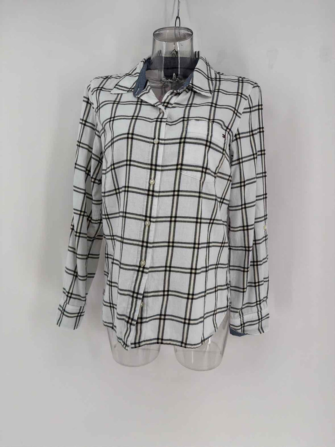 Size M TOMMY HILFIGER White Shirt