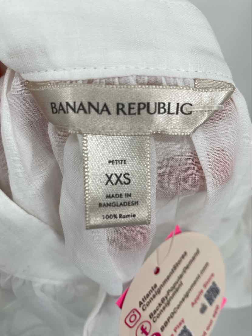 Size XXS Banana Republic White Shirt