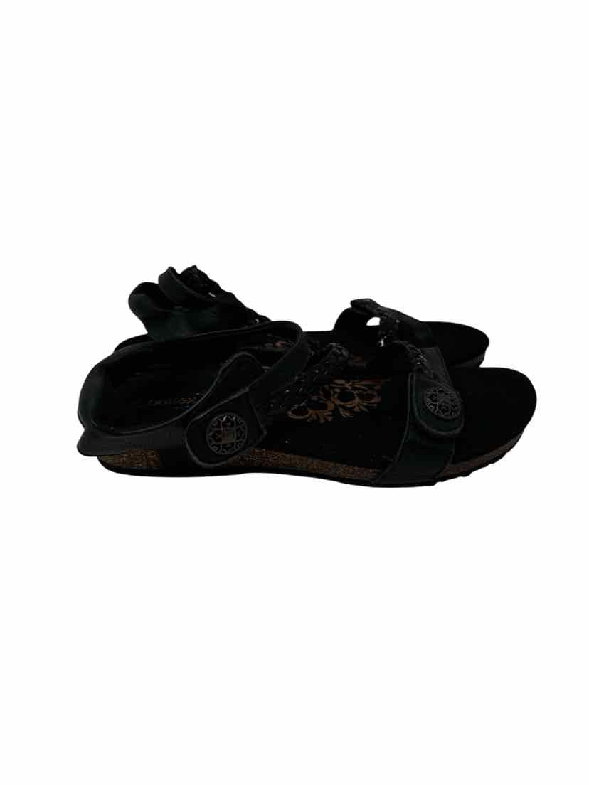 Shoe Size 9 AETREX Black Sandals