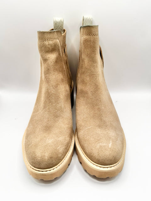 Shoe Size 8 Dolce Vita Tan Suede Boots