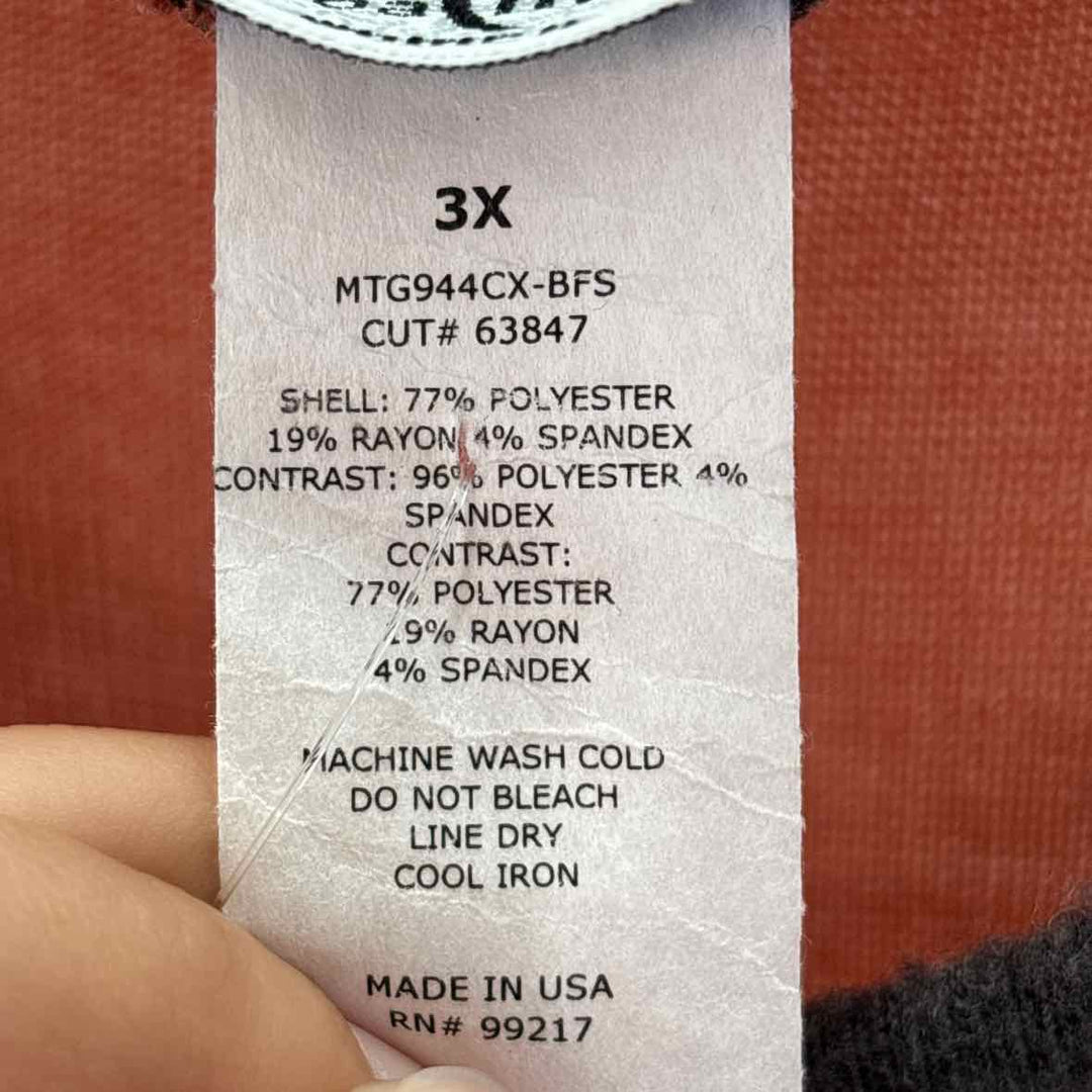 Size 3X Multi-Color Shirt