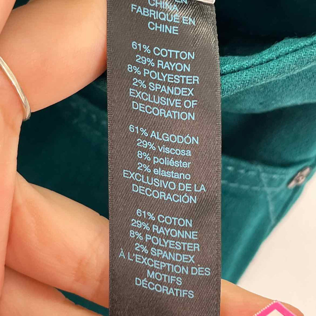 Size 00 Chico's Green Pants