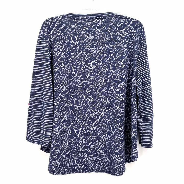 Size XL Navy Shirt