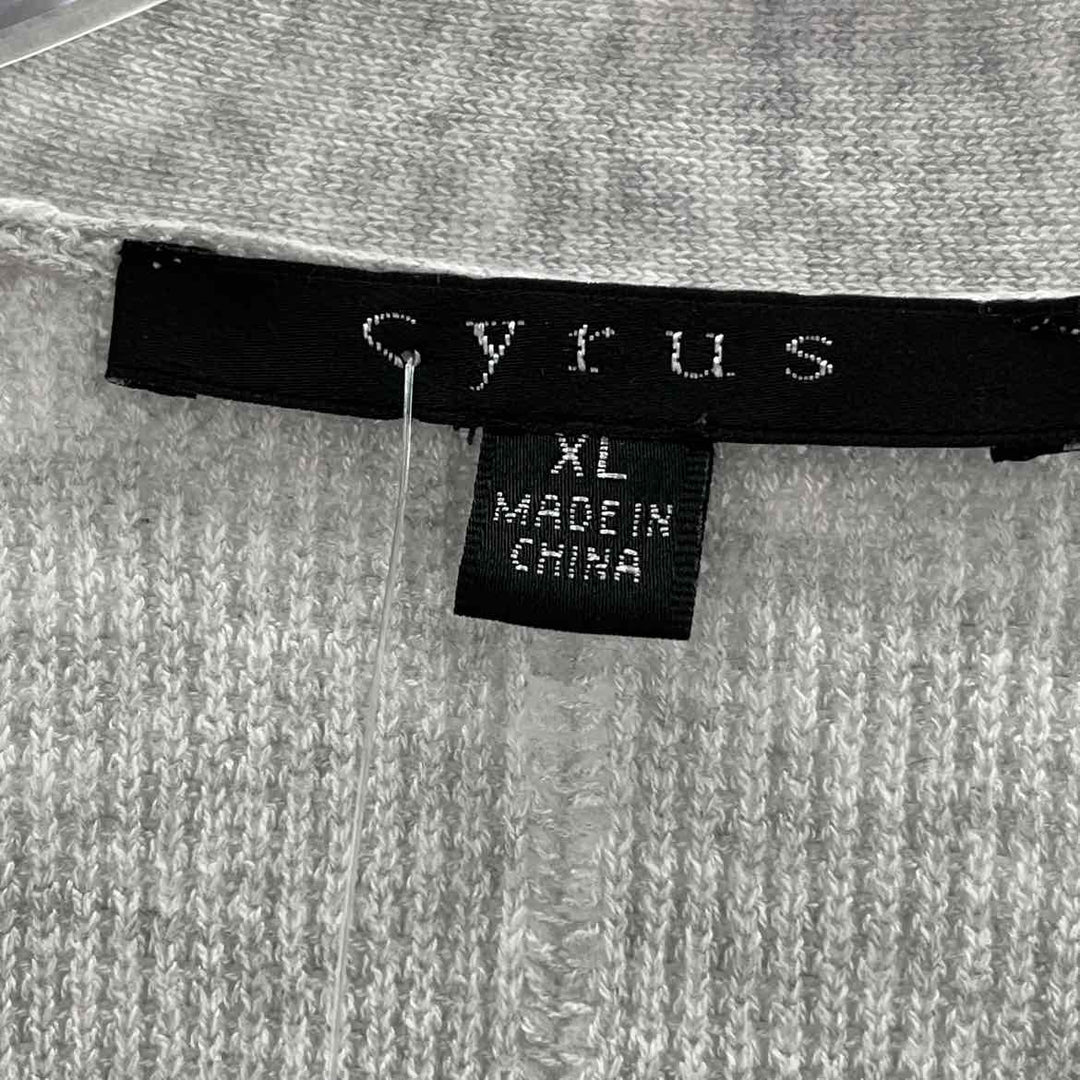 Size XL CYRUS Gray Knit Cardigan