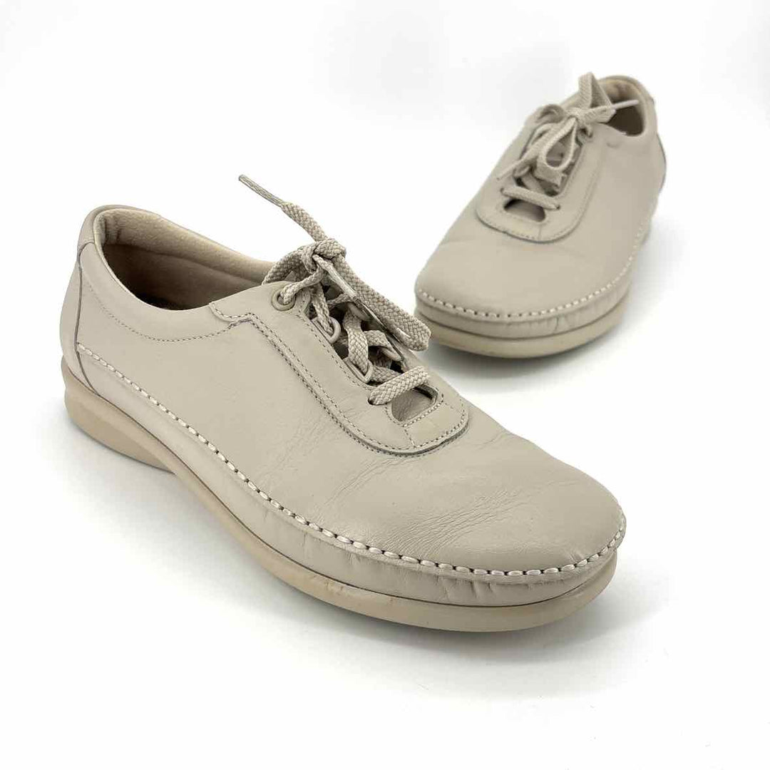 Shoe Size 9 SAS Taupe Leather Sneakers