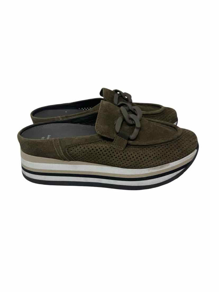 Shoe Size 38.5 SOFT WAVES Green Mules