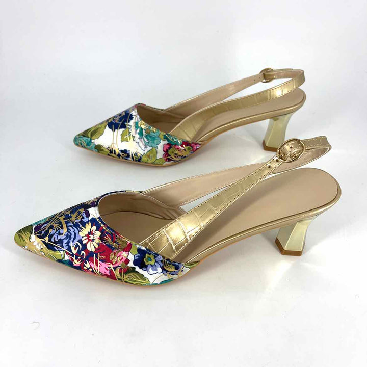 Shoe Size Gold Pumps
