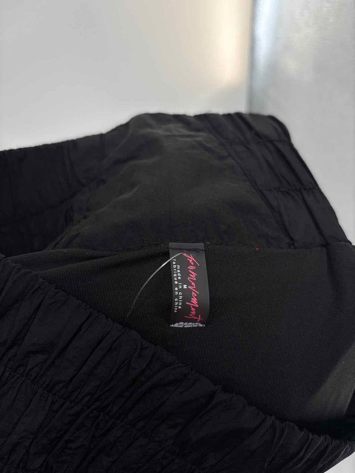 Size M FREE PEOPLE Black Shorts