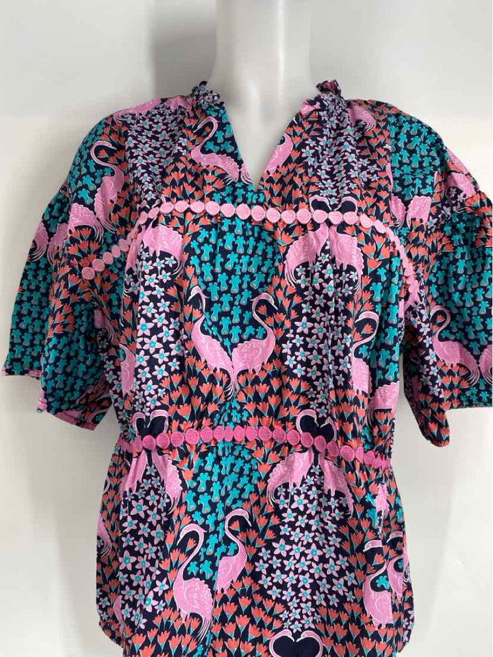 Size M SIMPLY SOUTHERN Navy Shirt
