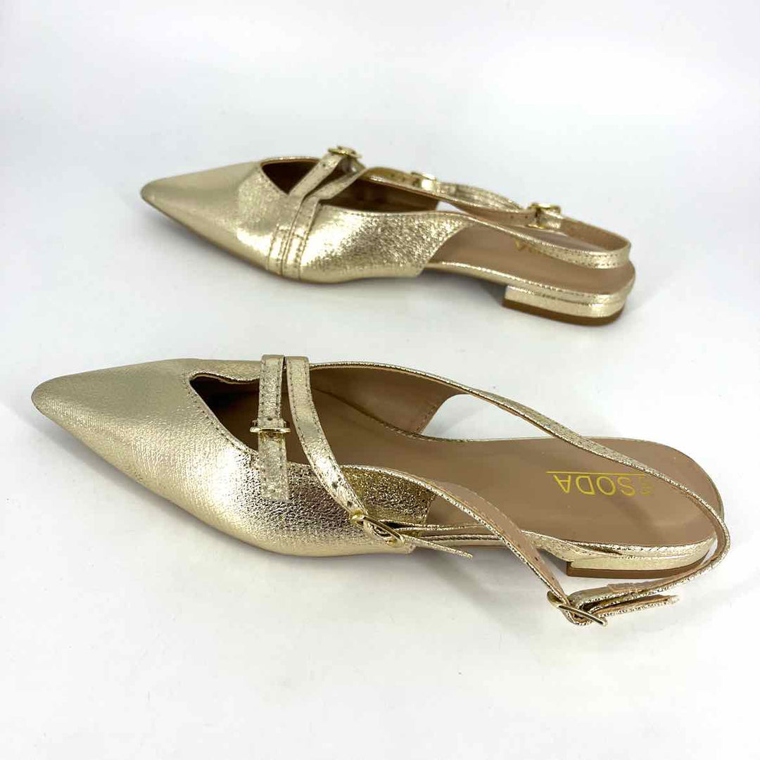 Shoe Size 7.5 Gold Faux Leather Flats