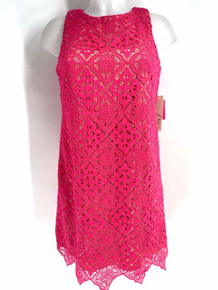 Size 4P ELIZA J Pink Dress