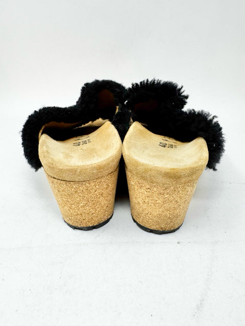 Shoe Size 40 Black Sandals