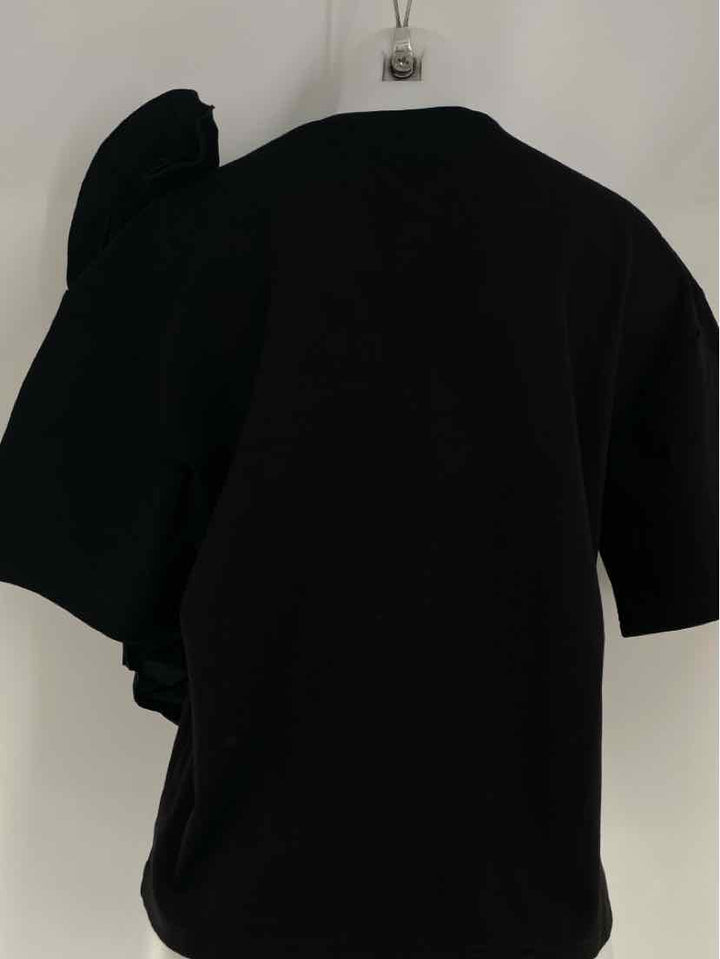 Size M Black Shirt