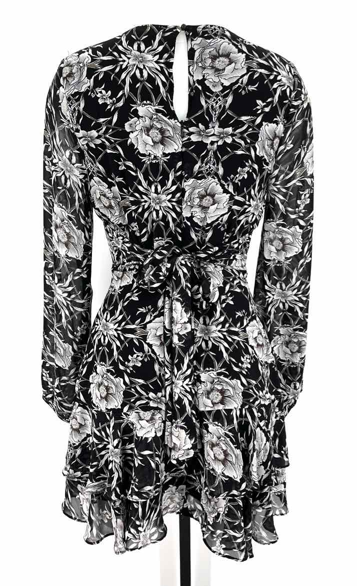 Size S ENTRO Black Dress