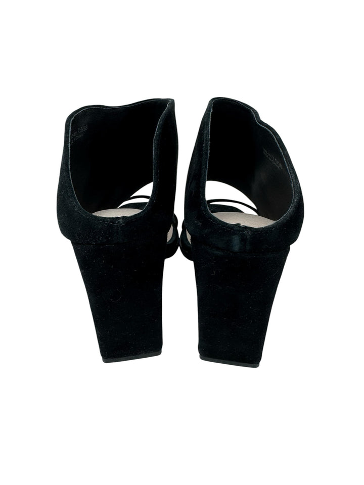 Shoe Size 7.5 Black Suede Sandals