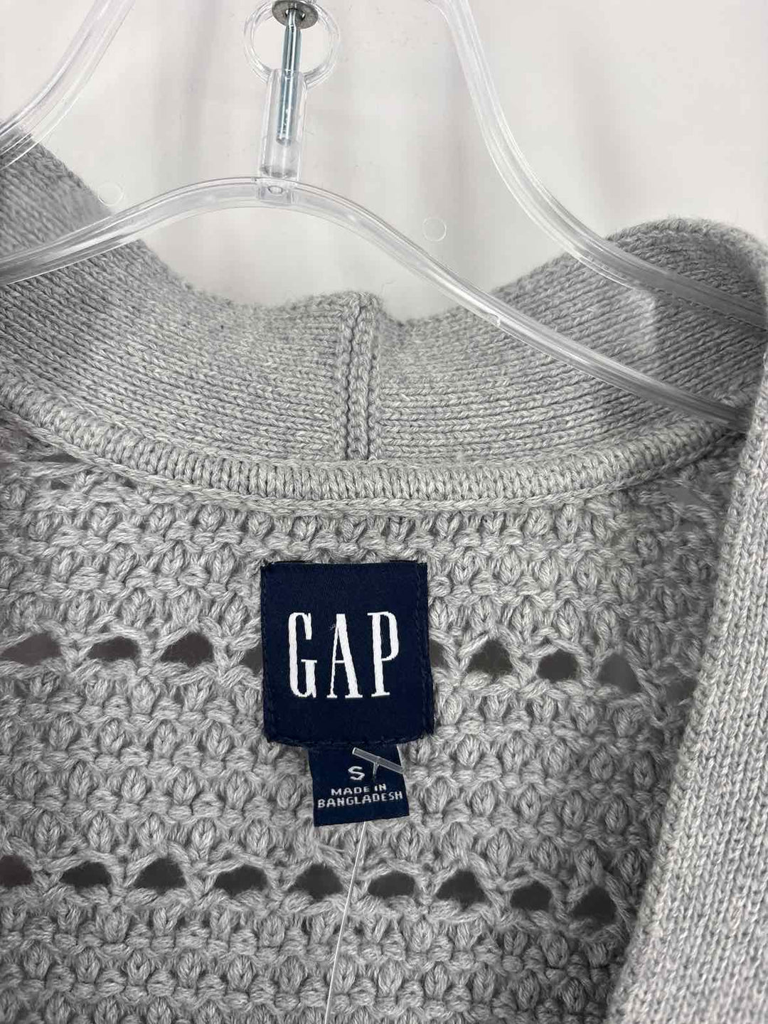 Size S GAP Gray Knit Cardigan