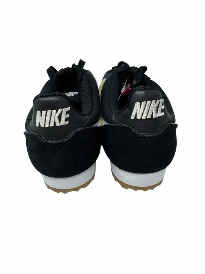 Shoe Size 9 Nike Black Sneakers