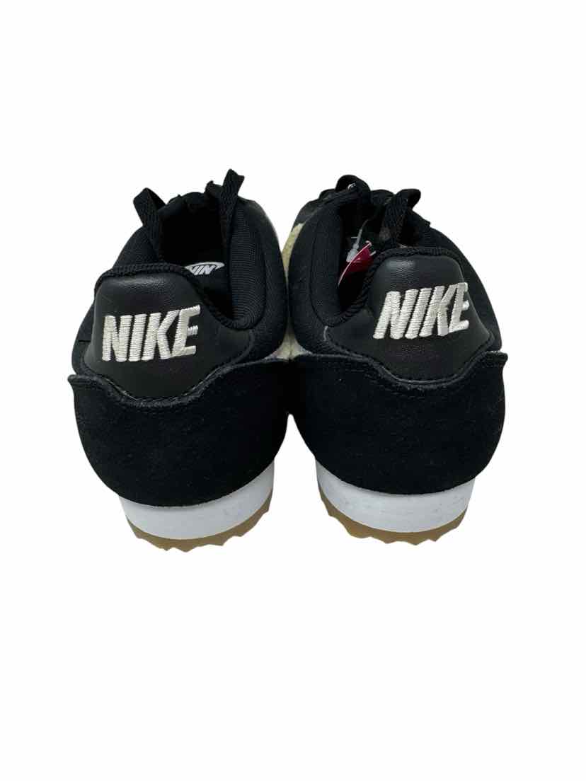 Shoe Size 9 Nike Black Sneakers