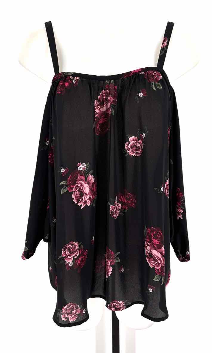 Size 0 Torrid Black Shirt