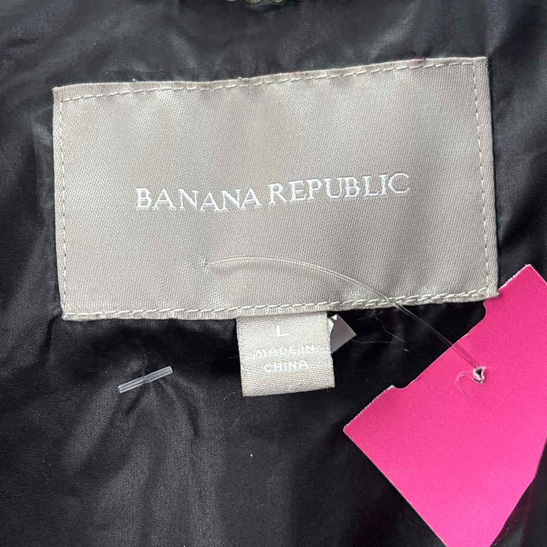 Size L Banana Republic Brown Print Vest